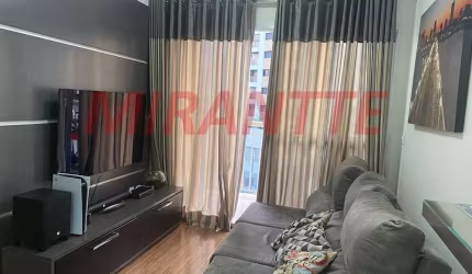 Apartamento de 55m² com 2 quartos em Santana