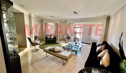 Apartamento de 260m² com 3 quartos em Santana
