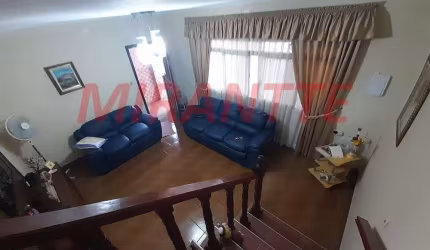 Sobrado de 140m² com 2 quartos em Vila Nova Mazzei