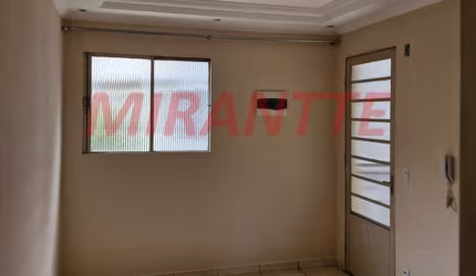 Apartamento de 52m² com 2 quartos em Chácara São João