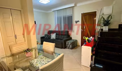 Cond. fechado de 113m² com 2 quartos em Água Fria