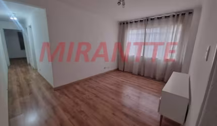 Apartamento de 60m² com 2 quartos em Água Fria