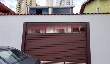 Sobrado de 172m² com 3 quartos em Conjunto Residencial Santa Terezinha