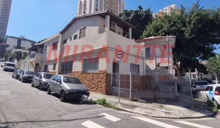Sobrado de 175m² com 5 quartos em Santana