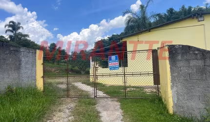 Chácara de 400m² com 2 quartos em Chácaras Maristela