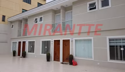 Cond. fechado de 65m² com 2 quartos em Jardim Paraiso