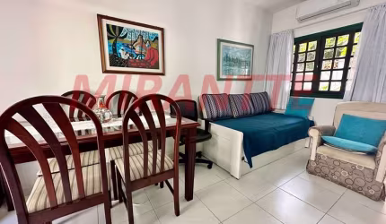 Cond. fechado de 100m² com 2 quartos em Centro