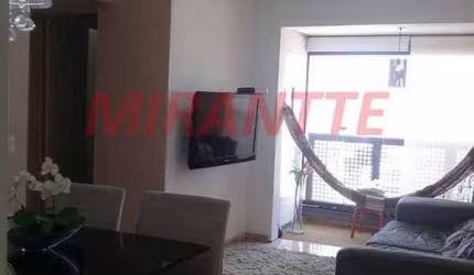 Apartamento de 62m² com 2 quartos em Santa Terezinha