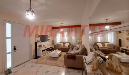 Sobrado de 190m² com 3 quartos em Imirim