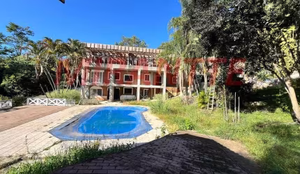 Sobrado de 152.4m² com 4 quartos em Roseira