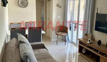 Apartamento de 52m² com 2 quartos em Vila Gustavo