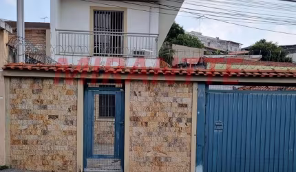 Sobrado de 150m² com 3 quartos em Vila Gustavo