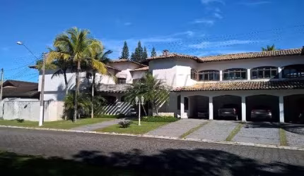 Cond. fechado de 1200m² com 4 quartos em ENSEADA