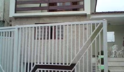 Sobrado de 280m² com 3 quartos em Parque Vitoria