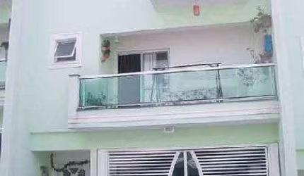 Cond. fechado de 200m² com 3 quartos em Mandaqui