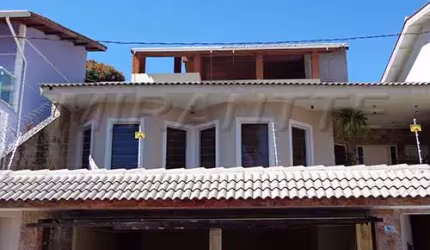 Sobrado de 250m² com 4 quartos em Tucuruvi