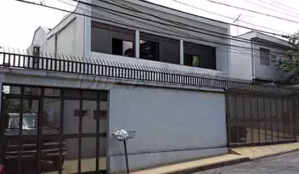 Sobrado de 424m² com 7 quartos em Cantareira