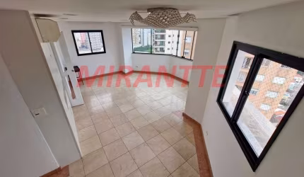Apartamento de 221m² com 4 quartos em Água Fria