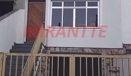 Sobrado de 94m² com 2 quartos em Vila Nivi