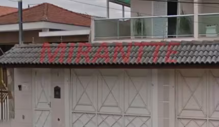 Sobrado de 189m² com 3 quartos em Vila Nivi