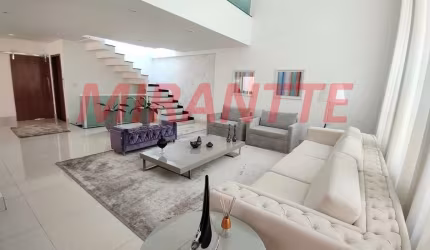 Sobrado de 356m² com 3 quartos em Jardim Kherlakian