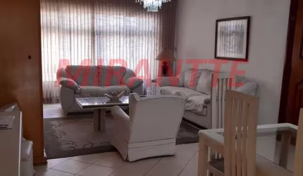 Sobrado de 179m² com 3 quartos em Vila Gustavo