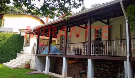 Sobrado de 550m² com 6 quartos em Jardim Floresta