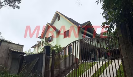 Sobrado de 230m² com 3 quartos em Serra da Cantareira