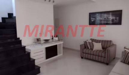 Sobrado de 197m² com 3 quartos em Santana