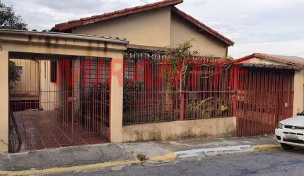 Casa terrea de 165m² com 3 quartos em Imirim