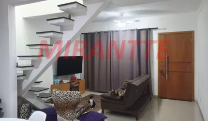Sobrado de 162m² com 3 quartos em Vila Constança