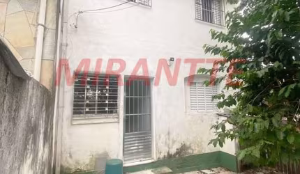 Sobrado de 40m² com 4 quartos em Vila Mazzei