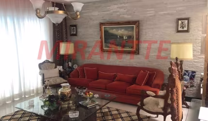 Sobrado de 330m² com 4 quartos em Jardim Virginia