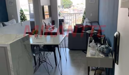 Apartamento de 49m² com 2 quartos em Parque Vitoria