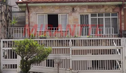 Sobrado de 110m² com 4 quartos em Vila Nivi
