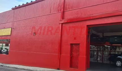 Comercial de 480m² em Vila Nelson