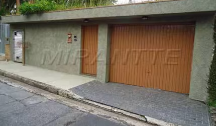 Casa terrea de 241m² com 3 quartos em Jardim Floresta