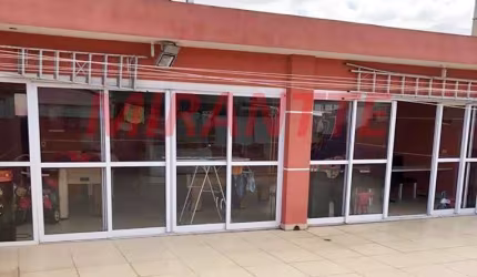 Sobrado de 180m² com 3 quartos em Limão