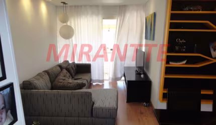 Apartamento de 60m² com 3 quartos em Centro
