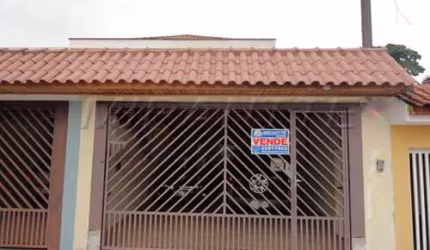 Sobrado com 3 quartos em Vila Mazzei