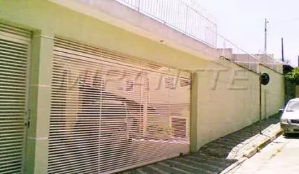 Sobrado de 210m² com 2 quartos em Parque Casa De Pedra