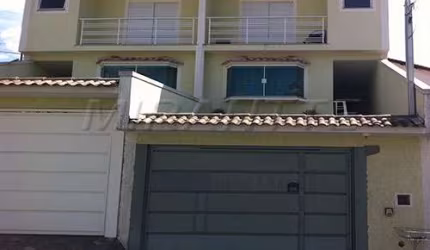 Sobrado de 248m² com 3 quartos em Jardim Tremembé