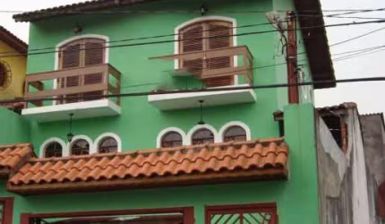 Sobrado de 180m² com 3 quartos em Bortolândia