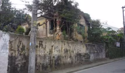 Terreno em Santa Terezinha
