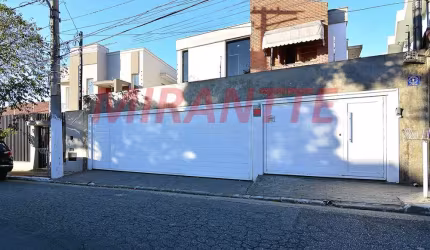 Sobrado de 350m² com 4 quartos em Palmas Do Tremembé