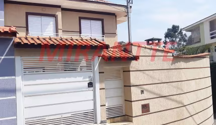Sobrado de 140m² com 3 quartos em Pedra Branca
