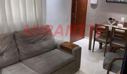 Apartamento de 50m² com 2 quartos em Mandaqui