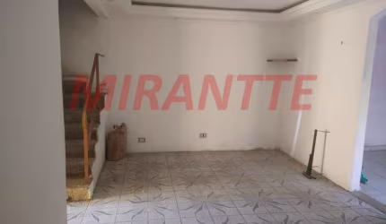 Sobrado de 200m² com 4 quartos em Jaçana