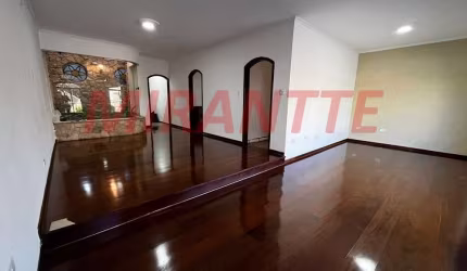 Sobrado de 605m² com 5 quartos em Jardim França