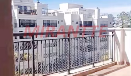 Apartamento de 220m² com 3 quartos em Vila Irmaos Arnoni